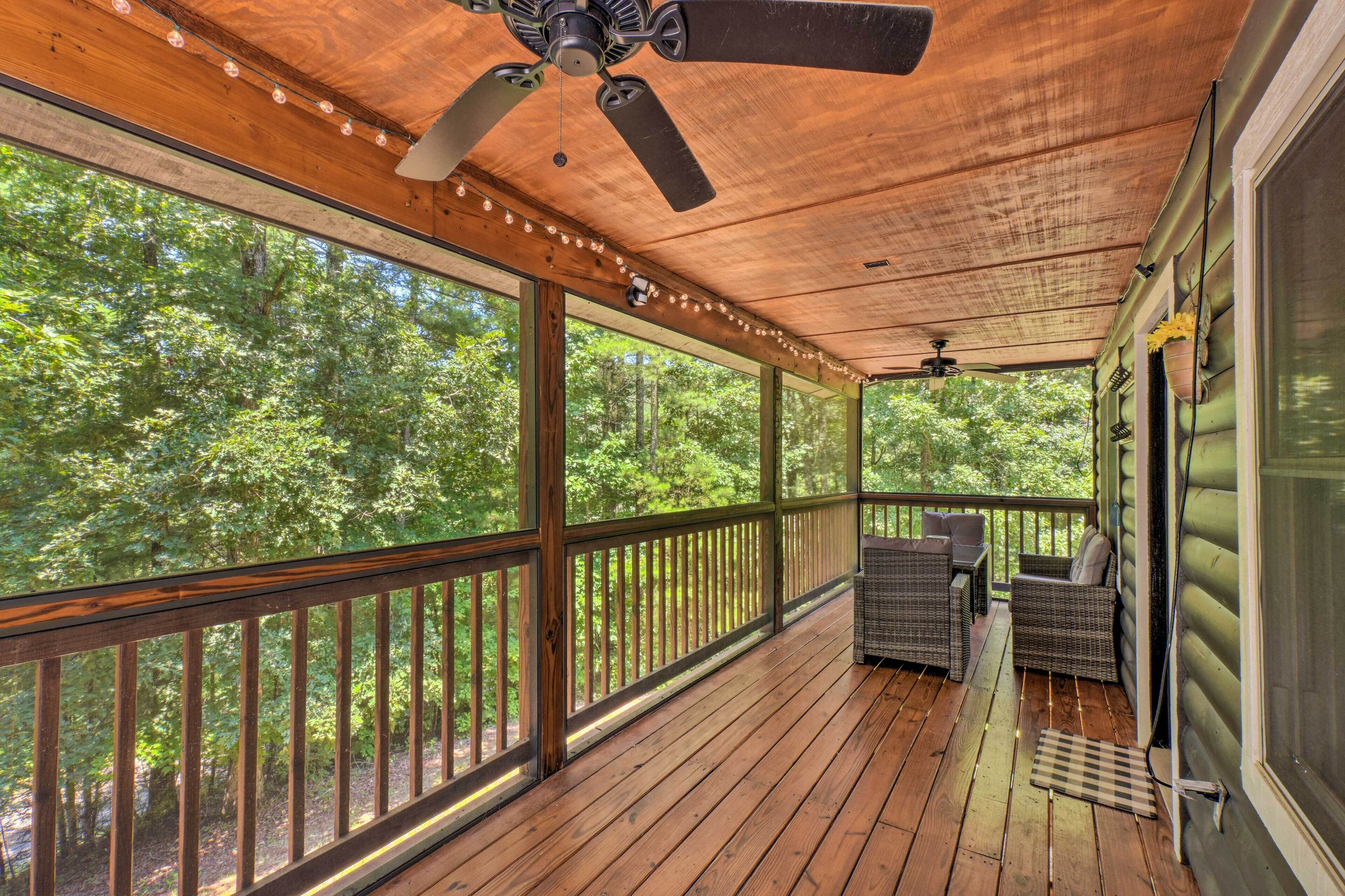 Blue Ridge Mtn Hideaway w/ Fire Pit, Grill!