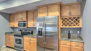 Nhà (2 Bedrooms) | Nội thất