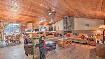 House (2 Bedrooms) | Interior