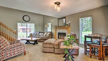 House (4 Bedrooms) | Interior