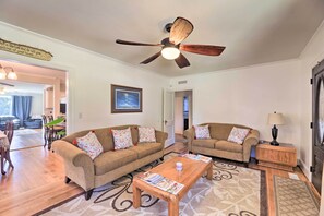 House (5 Bedrooms) | Interior