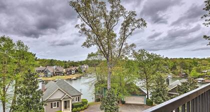 Lakefront Dadeville Condo w/ Community Boat Dock!