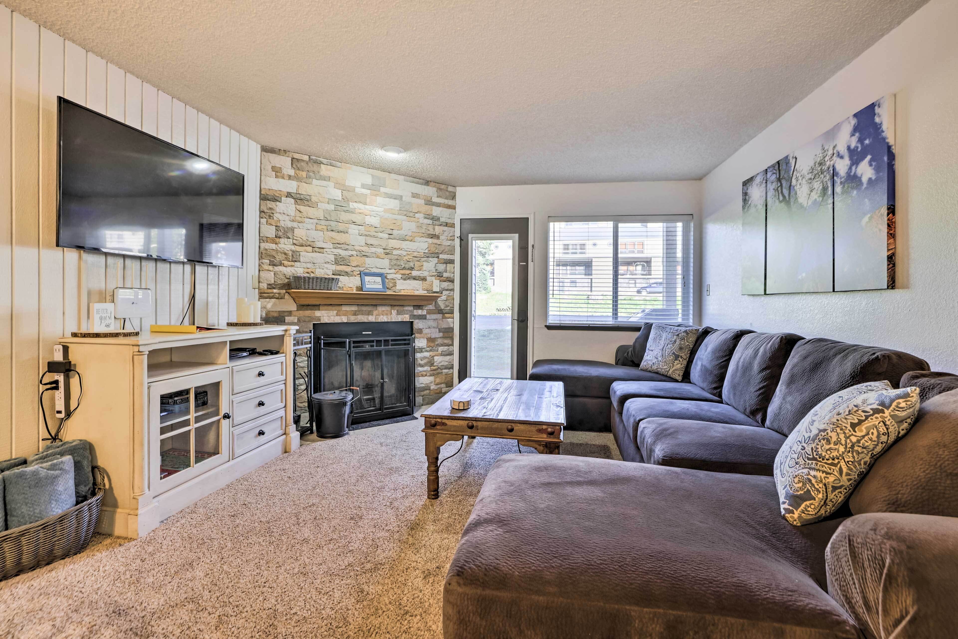 Cozy Brian Head Condo w/ Grill - Near Skiing!