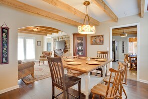 Cottage (3 Bedrooms) | Interior - 'cumberland Cottage' - 2 Blocks to Downtown Dover! (Dover)