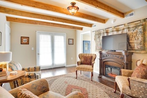 Cottage (3 Bedrooms) | Interior