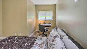 Apartment (1 Bedroom) | Interior