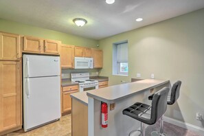 Apartment (1 Bedroom) | Interior