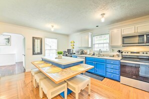 獨棟房屋 (3 Bedrooms) | 私人廚房 | 微波爐、烤箱、爐台、洗碗機