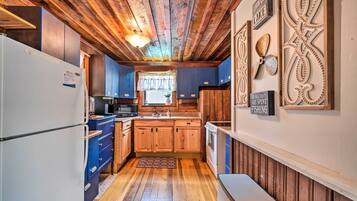 LÀgenhet (0 Bedroom) | Interiör