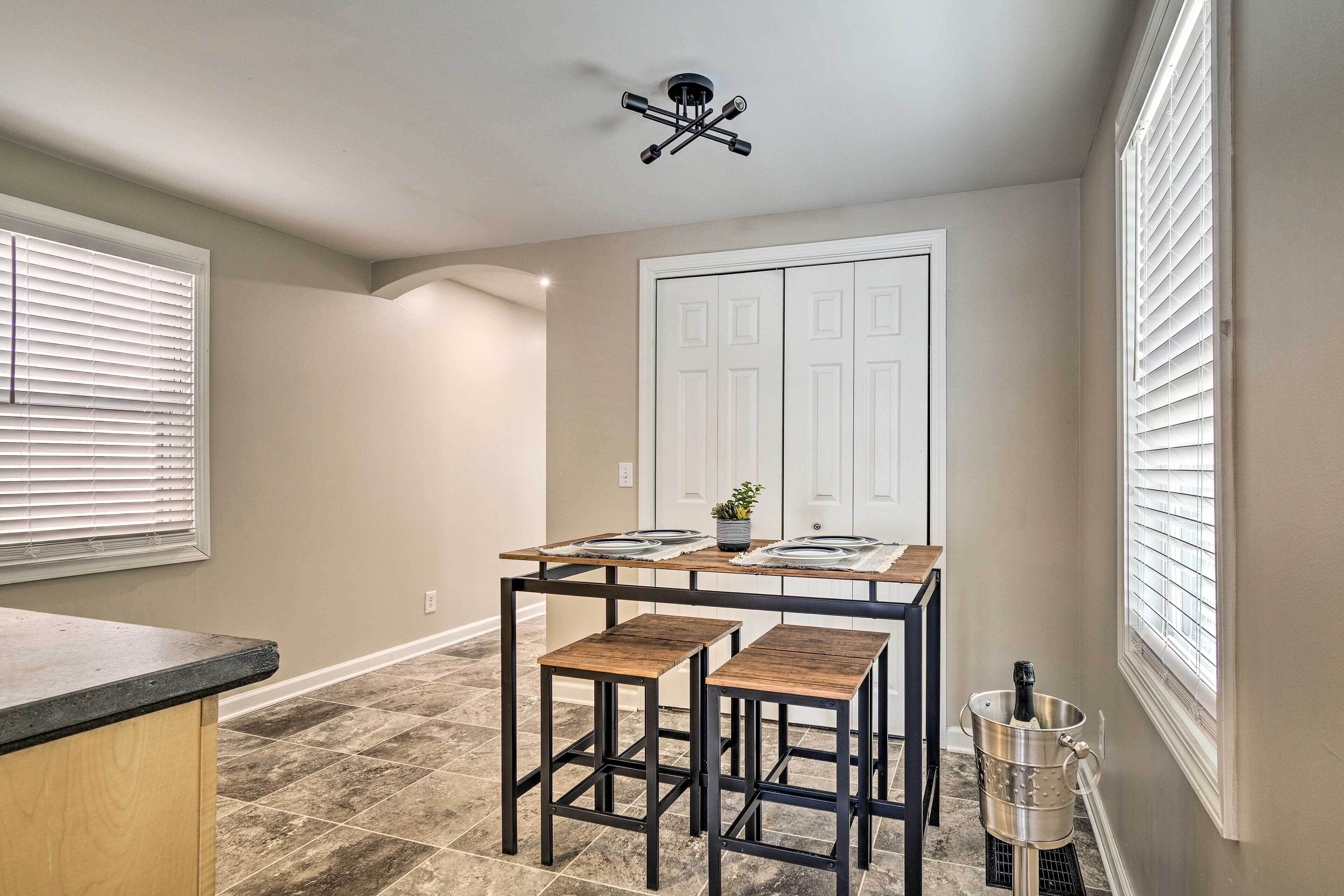 House (2 Bedrooms) | Interior