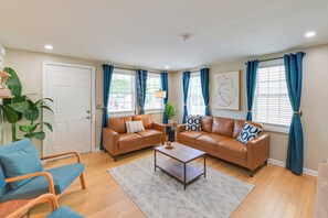 House (2 Bedrooms) | Interior