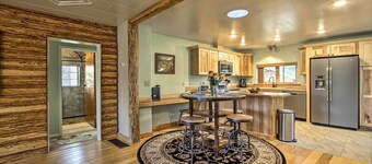 Pet-friendly Augusta Cabin - Walk to Main Street!