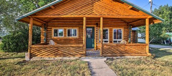 Pet-friendly Augusta Cabin - Walk to Main Street!