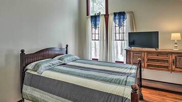 House (5 Bedrooms) | Interior