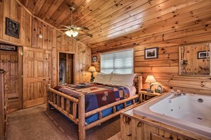 House (1 Bedroom) | Interior - Hidden Springs Cabin w/ Hot Tub, 2 Mi to Dollywood (Sevierville)