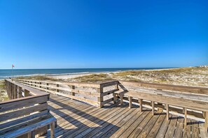 Apartment (2 Bedrooms) | Interior - Gulf Shores Condo: Covered Balcony & Beach Access (Gulf Shores)