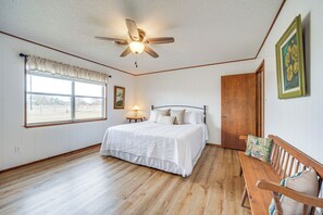 House (3 Bedrooms) | Interior - Historic 'hoffmann Ranch Haus' Near Wineries! (Fredericksburg)