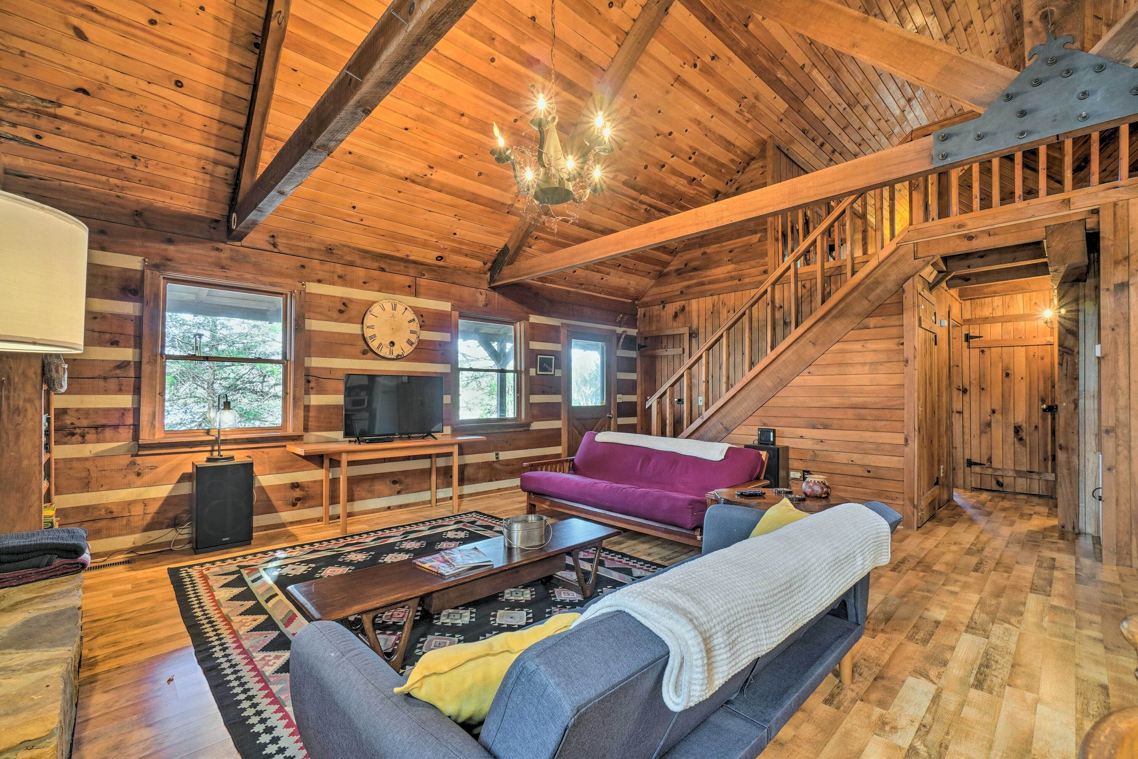 Lakefront Cabin w/ Boat Dock & Sunset Views!