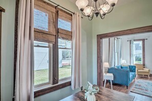 Cottage (2 Bedrooms) | Interior