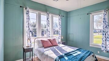 Cottage (2 Bedrooms) | Interior