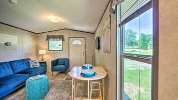 House (1 Bedroom) | Interior
