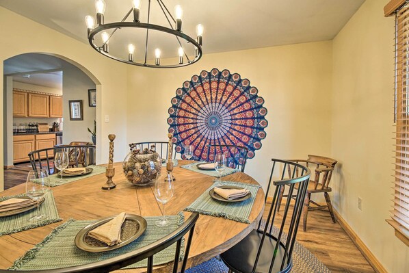 House (3 Bedrooms) | Interior