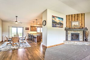 المنشأة من الداخل