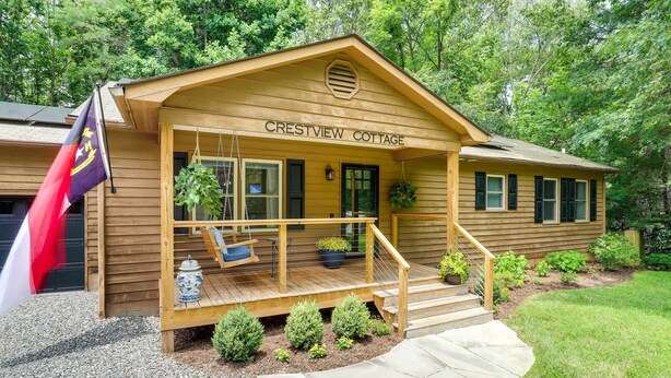 Interior - Modern Home w/ Hot Tub & Deck in Asheville! (Asheville)