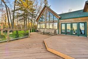 House (4 Bedrooms) | Interior - Lakefront Applegate Retreat w/ Private Beach! (Applegate)