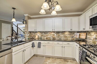 Luxe Home 30 Miles to Houston w/ Pool & Grill