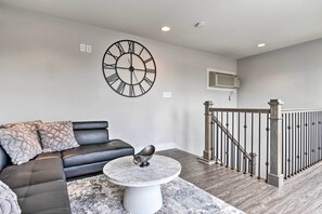 House (3 Bedrooms) | Interior - Modern Indianapolis Home w/ Skyline Views (Indianapolis)