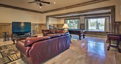 Pool & Hot Tub: Lakefront Harlingen Home