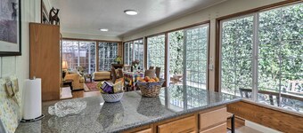 Peaceful Oakland Oasis w/ Private Yard!