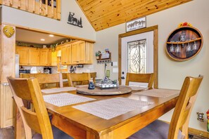 House (2 Bedrooms) | Interior - Mountain-view Murphy Cabin w/ Shared Fire Pit (Murphy)
