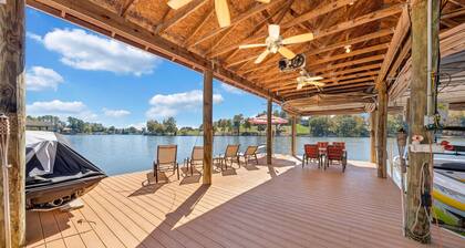 Family Lake Retreat w/ Screened Deck!