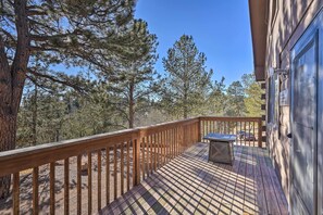 House (3 Bedrooms) | Interior - Divide Cabin in the Heart of Colorful Colorado! (Divide)