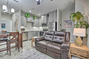 Apartment (1 Bedroom) | Living area | TV - Private Patio: Edinburg Couple's Retreat! (Edinburg)