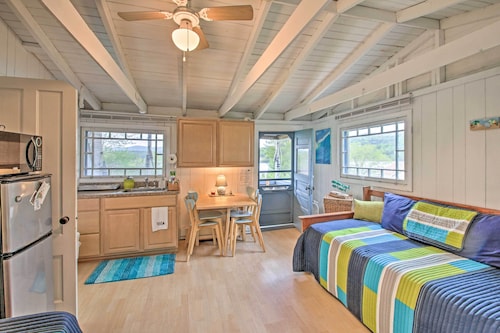 Newfound Lake Studio: Bbq, Fire Pit & Beach Access