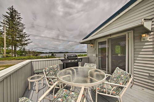 Pet-friendly Togus Pond Home: Kayak & Canoe!