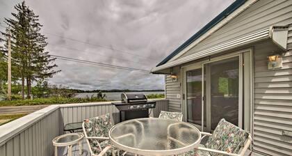 Pet-friendly Togus Pond Home: Kayak & Canoe!
