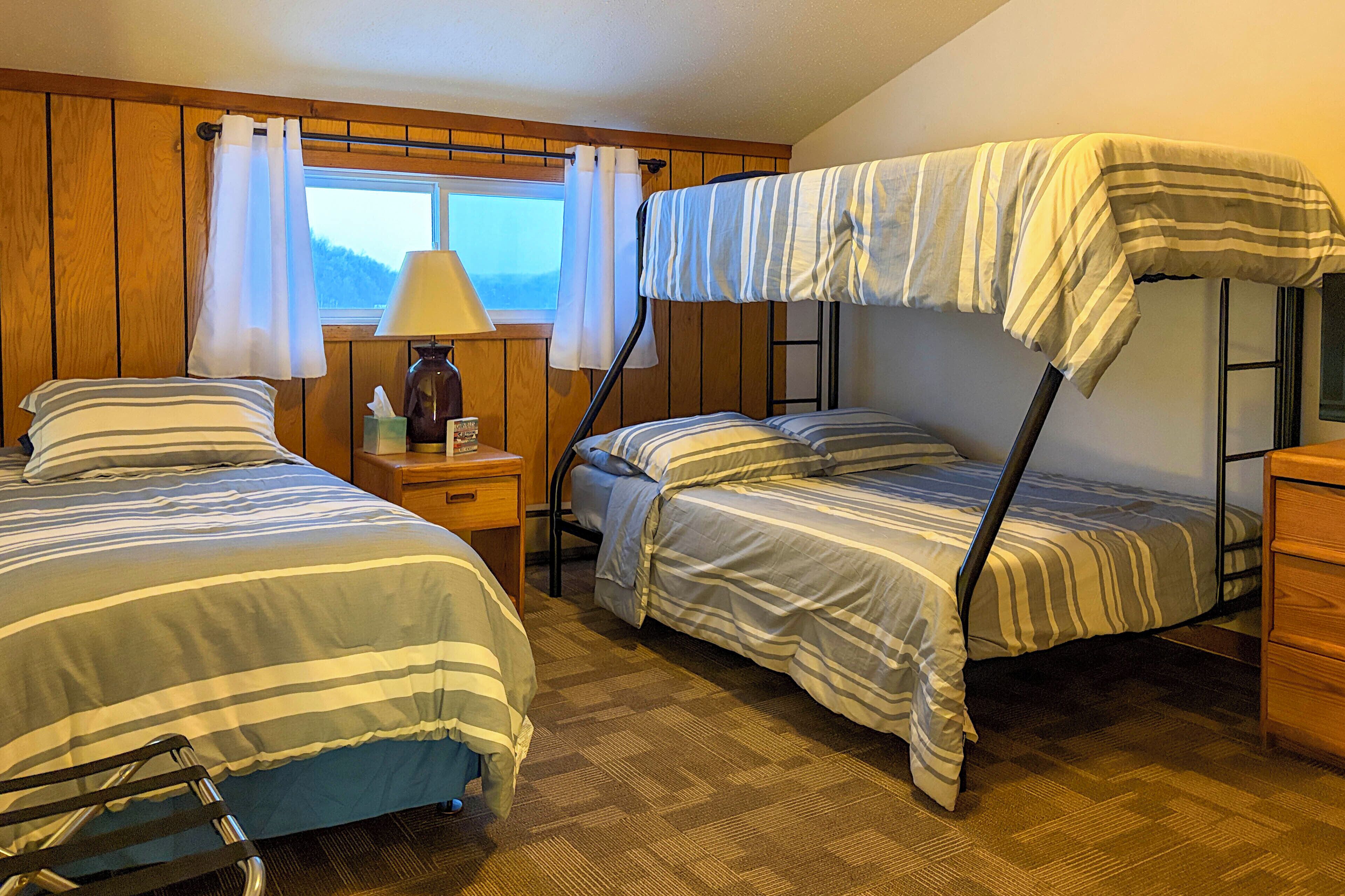 單棟房屋 (4 Bedrooms) | 內部
