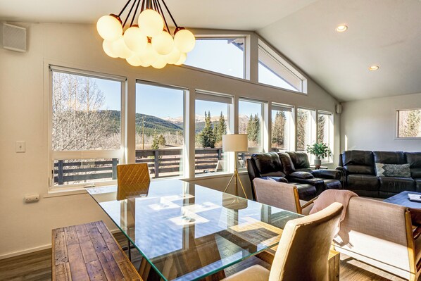 House (3 Bedrooms) | Interior - Quiet Alma Home w/ Deck - 20 Mi to Breckenridge! (Alma)