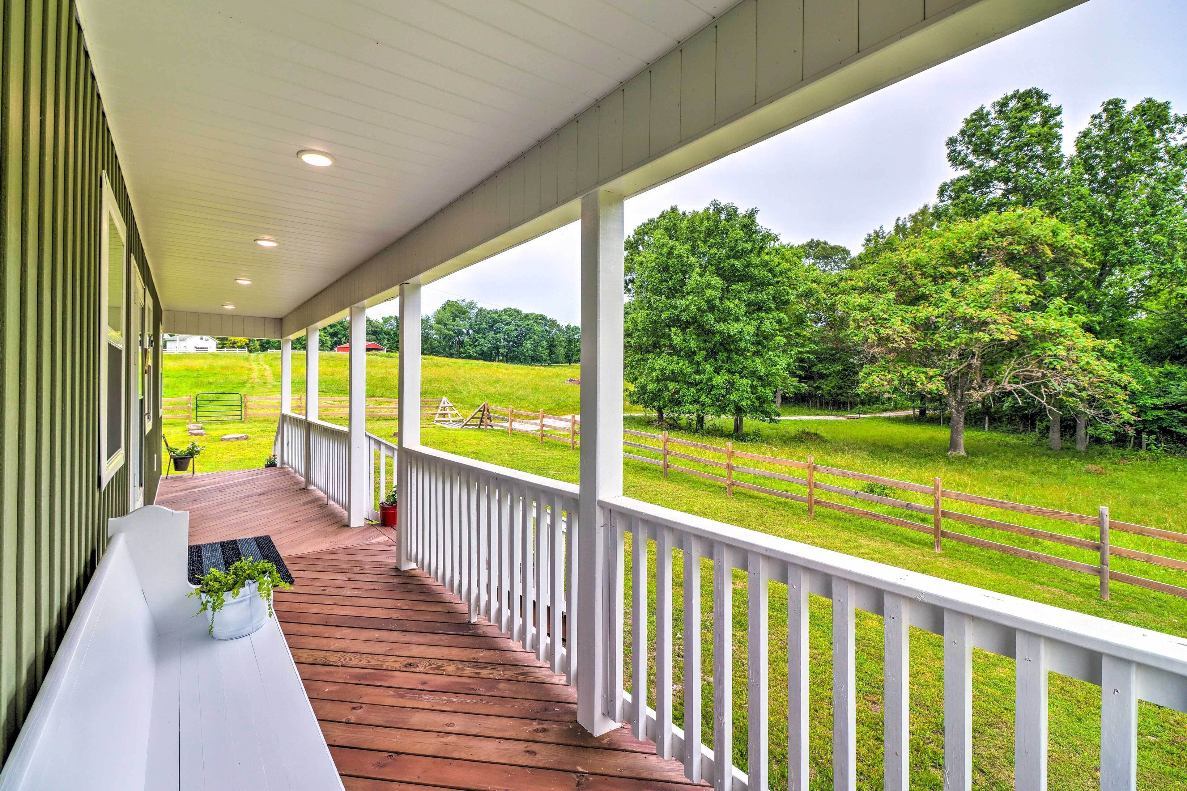 Secluded Timbo Retreat - Hike, Swim & Kayak!