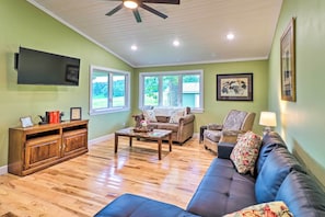 Cottage (2 Bedrooms) | Interior