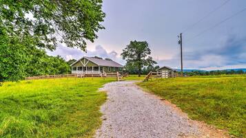 Cottage (2 Bedrooms) | Interior