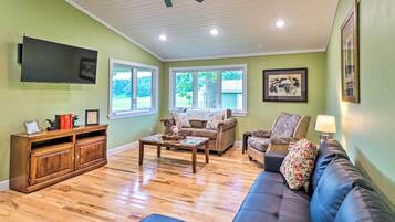 Cottage (2 Bedrooms) | Interior