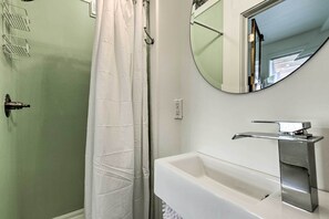 Apartment (1 Bedroom) | Interior - Old Town Getaway, Walk to Shopping, Dining, & Bay! (Bay St Louis)