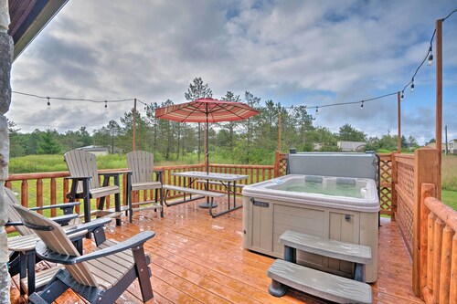 Deck, Hot Tub, Fire Pit: Rustic Cabin in Benezette