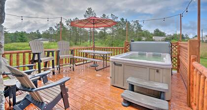 Deck, Hot Tub, Fire Pit: Rustic Cabin in Benezette