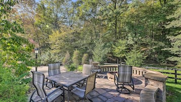 House (1 Bedroom) | Interior